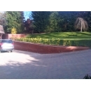 brick retaining wall around driveway